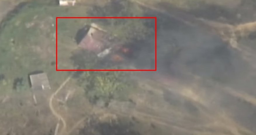 SON DƏQİQƏ: Düşmənə məxsus kazarma məhv edildi — VİDEO