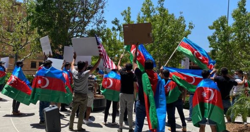 Los Ancelesdə erməni daşnakları azərbaycanlılara hücum etdilər - RƏSMİ-VİDEO