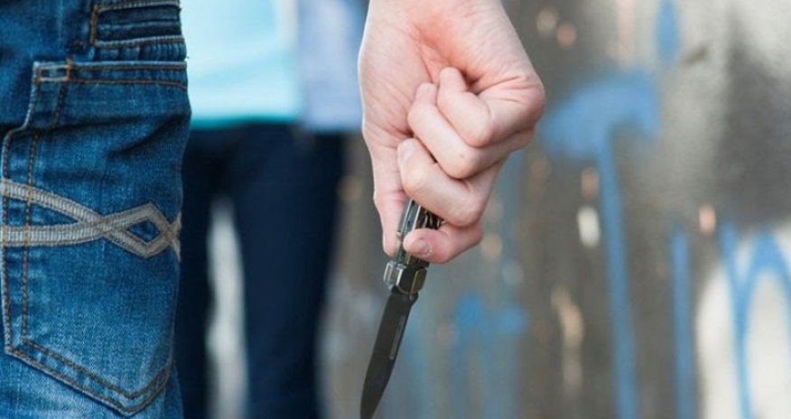 Azərbaycanda icra başçısının qardaşı oğlu bıçaqlandı - FOTO