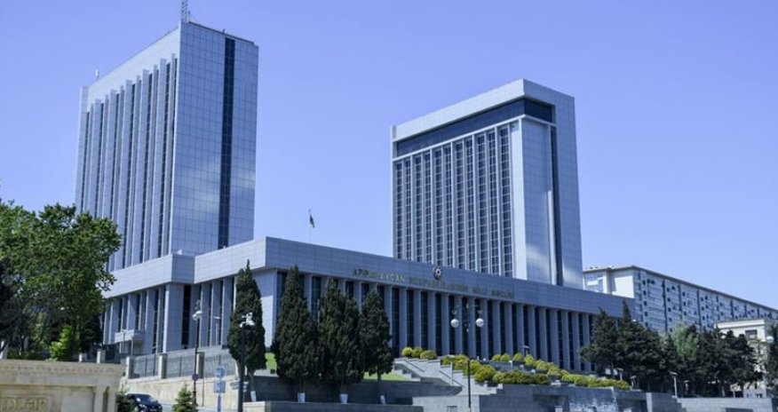 Dövlət büdcəsinə dəyişiklik edilir