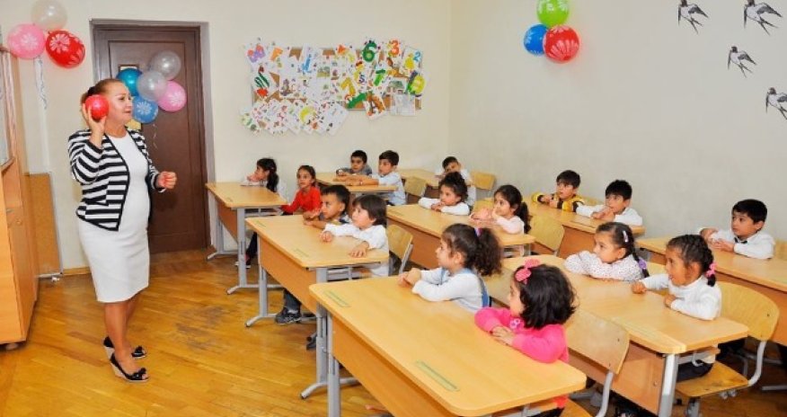 “Məktəblərin nə vaxt açılması müzakirə olunub”