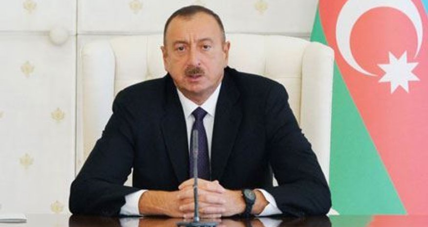 İlham Əliyev deputat Fəttah Heydərovun vəfat ilə əlaqədar nekroloq imzalayıb