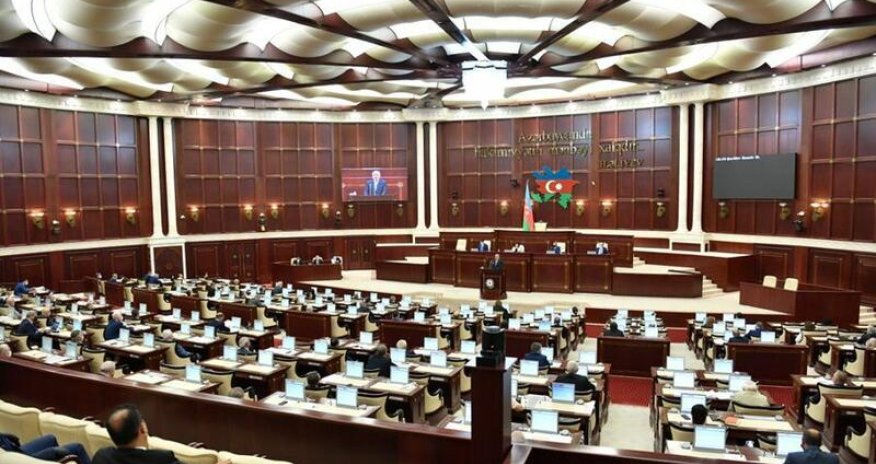 Qanuna dəyişiklik qəbul edildi