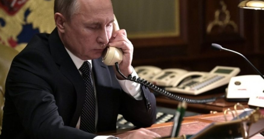 Путин позвонил Лукашенко