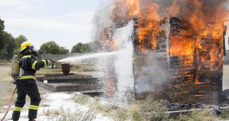 Bu il Azərbaycanda yanğınlar nəticəsində ölənlərin sayı bəlli olub- STATİSTİKA