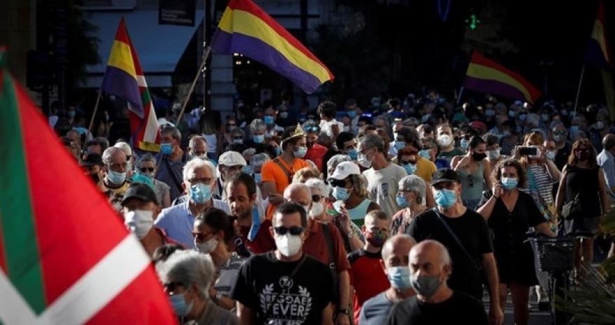 İspaniyada monarxiyaya qarşı etiraz aksiyaları keçirilib