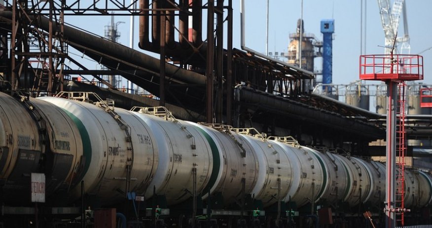 Россия повышает экспортную пошлину на нефть