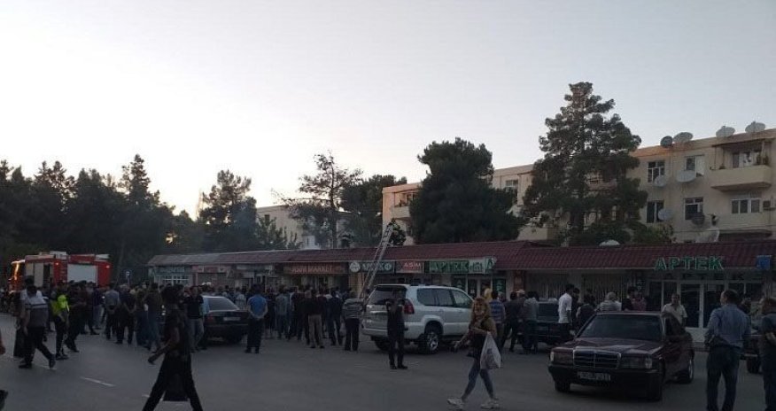 Azərbaycanda ticarət obyektləri yandı - FOTO