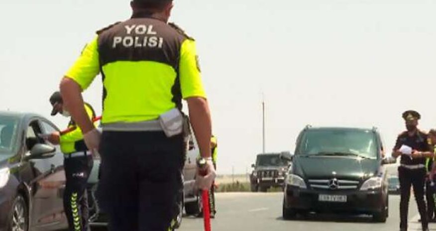 Əməkdar artist polislərlə dalaşdı - FOTO