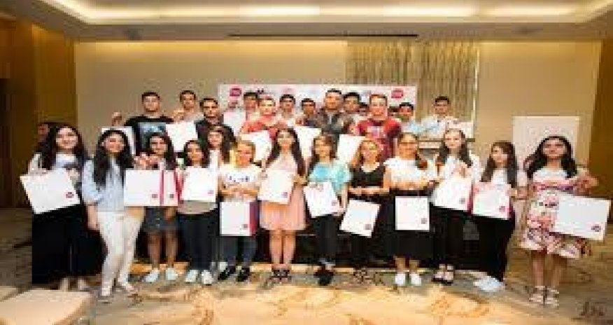 Nar наградил абитуриентов набравших наивысшие результаты на вступительных экзаменах