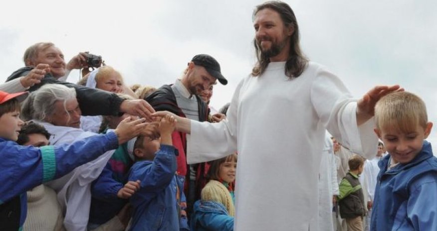 “İsa Məsih” həbs edildi – Yalançı “peyğəmbər”ə qarşı xüsusi əməliyyat keçirilib -VİDEO