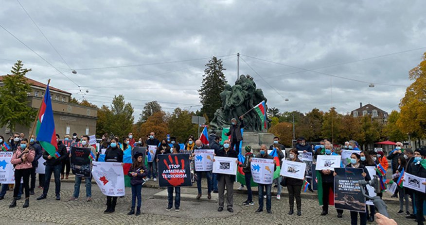 İsveçrədə erməni terroruna etiraz aksiyası keçirildi - FOTOLAR