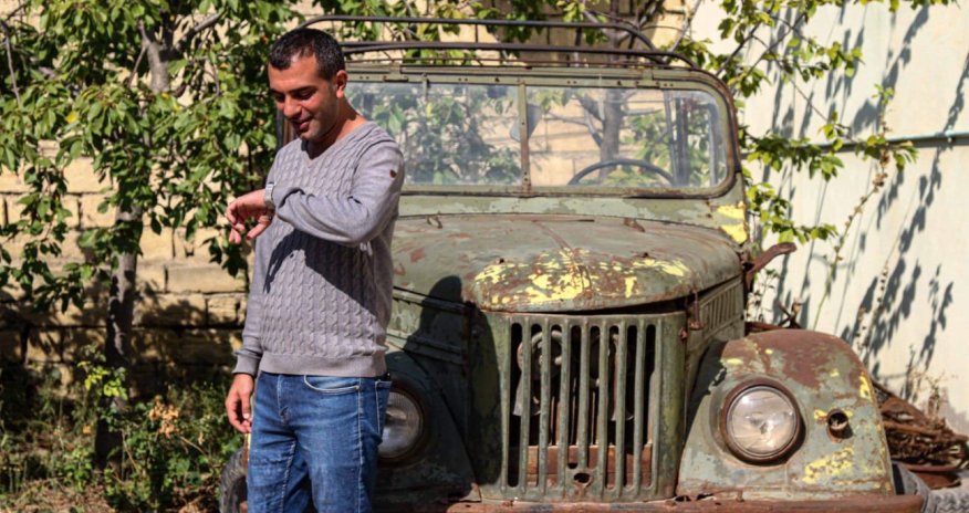 Kəlbəcərə qayıtmaq üçün avtomobilimi təmir edirəm - Kəlbəcərli gənc