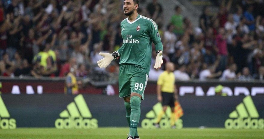 Пять футболистов 