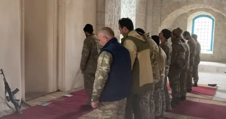 28 ildən sonra Şuşada cümə namazı qılınıb-VİDEO