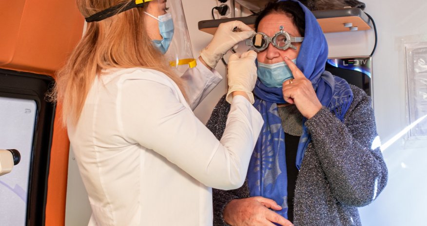 «Мобильная глазная клиника» Azercell приняла участие в акции для вынужденных переселенцев, проведенной  по инициативе ООН