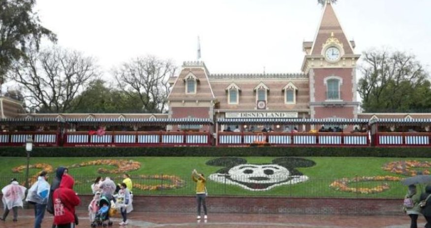 Məşhur şirkət 32 min əməkdaşını işdən çıxarır