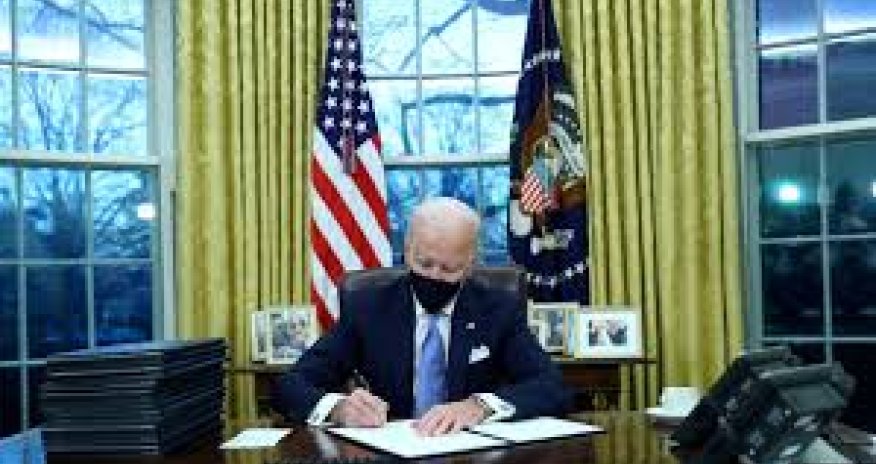 Байден подписал указ о возвращении США к Парижскому соглашению