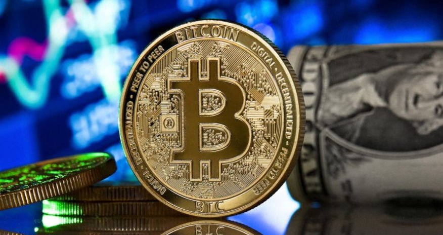 Цена биткоина пробила психологическую отметку