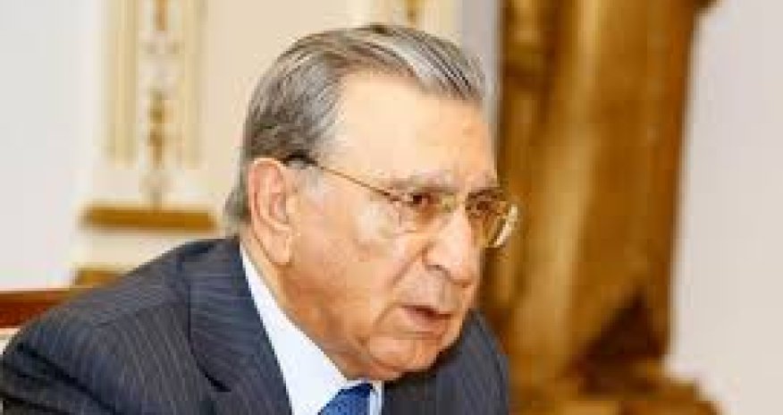 Ramiz Mehdiyev beşinci kolondan danışıb -  VİDEO