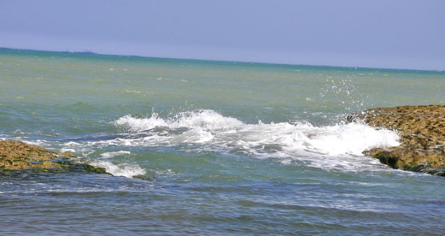 Xəzərdə dalğanın hündürlüyü 7.5 metrə çatacaq