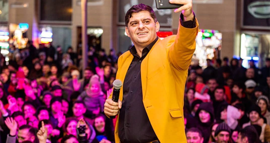 Ramiz Hüseynzadə anası ilə eyni yaşda, eyni xəstəlikdən vəfat edib