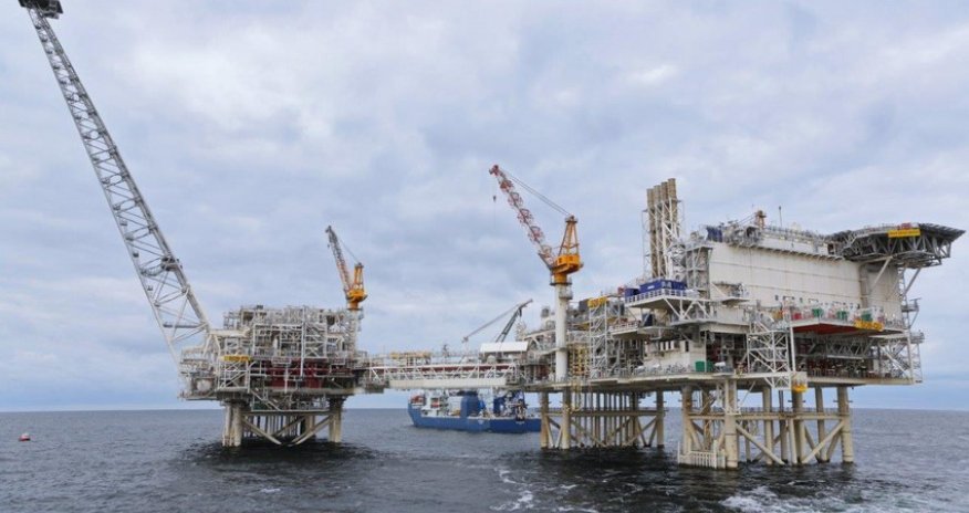 Названы объемы экспорта нефти и конденсата с АЧГ и 
