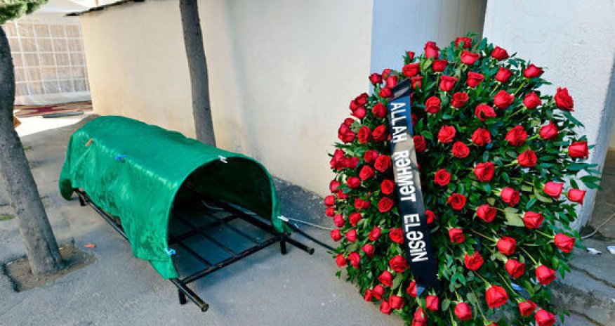 Tanınmış ailənin üç üzvü koronavirusdan VƏFAT ETDİ- FOTO