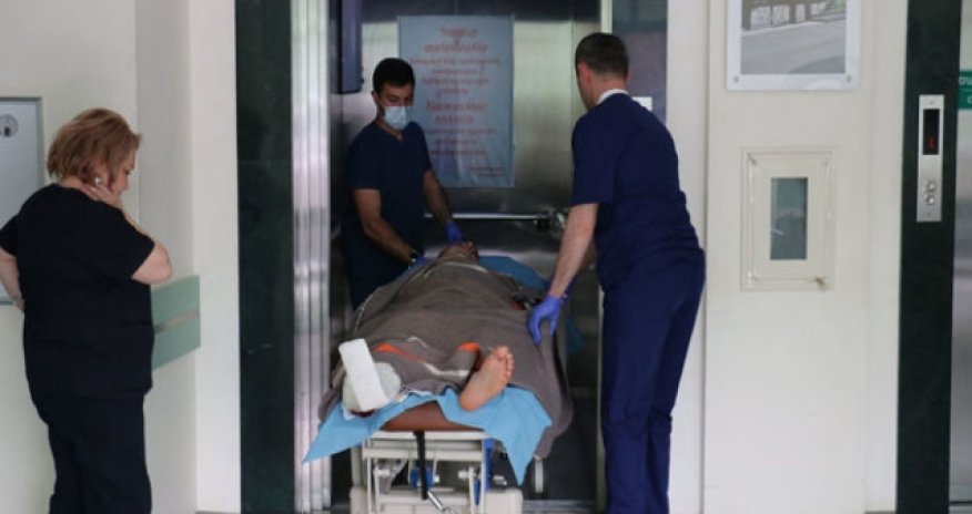 Cəbrayılda yaralanan erməni FHN dəstə komandirini Azərbaycan hərbçiləri xilas edib - FOTO