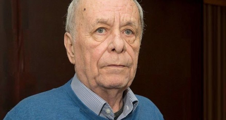 Təzə Pir məscidində Xalq artisti Eldar Quliyevlə vida mərasimi keçirilir – FOTO