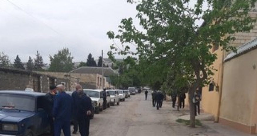 Şəmkirdə yas mərasimi keçirmək istəyən şəxslər saxlanılıb