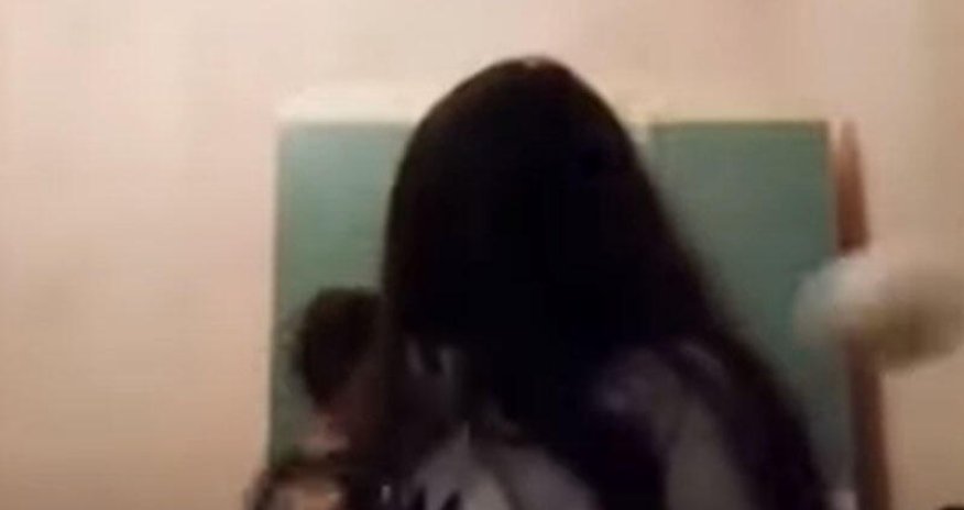 Azərbaycanda onlayn dərslərdə görün nə baş verib - VİDEO