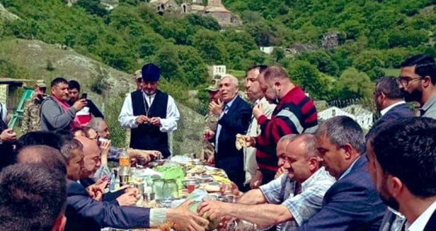 Azad Kəlbəcərdən bayram görüntüləri - FOTO