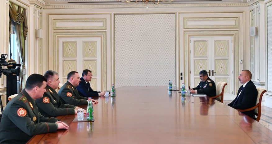 Prezident  Belarusun müdafiə nazirini qəbul edib YENİLƏNİB