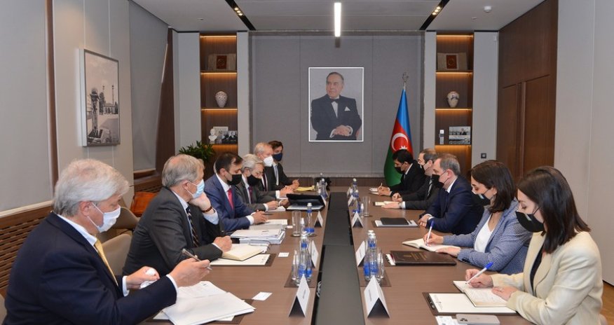 Ceyhun Bayramov Azərbaycan-Ermənistan sərhədindəki gərginlikdən danışıb