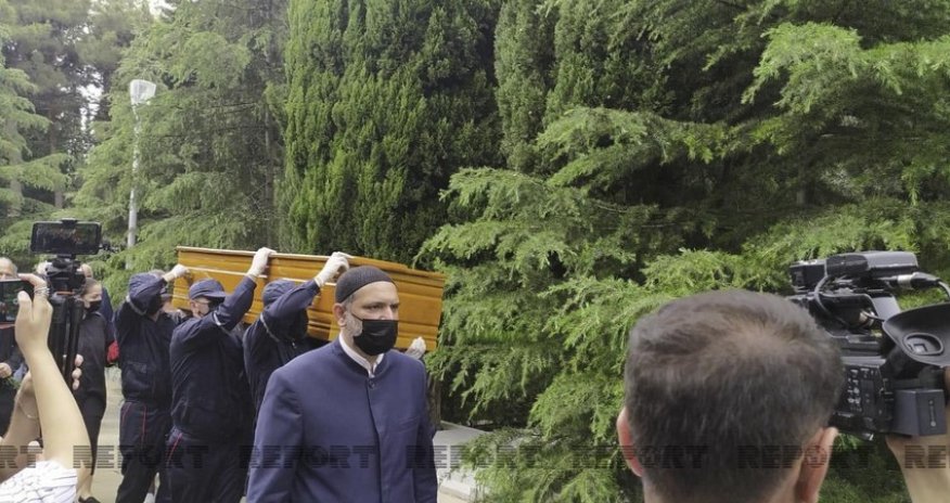 Tahir Salahov I Fəxri xiyabanda dəfn olunub