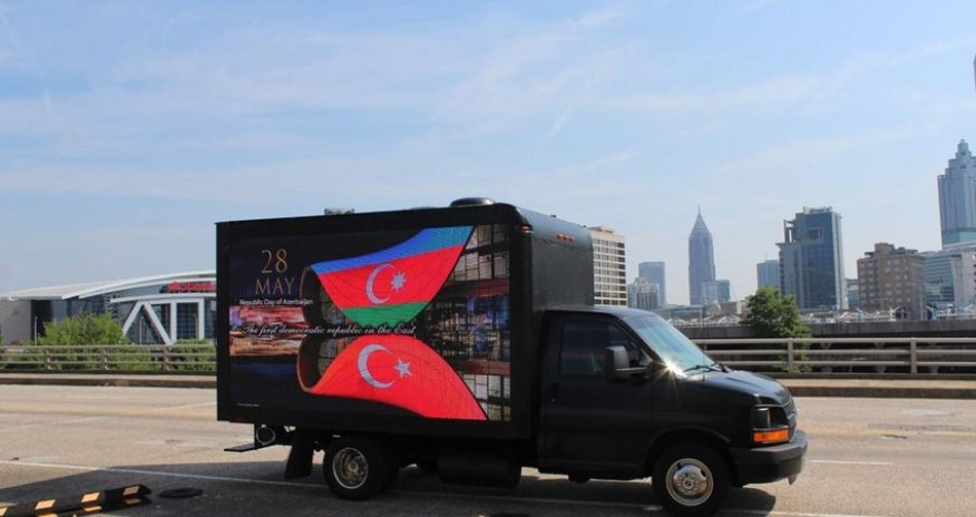 Azərbaycanlılar ABŞ-ın üç şəhərində aksiya keçirib - FOTO