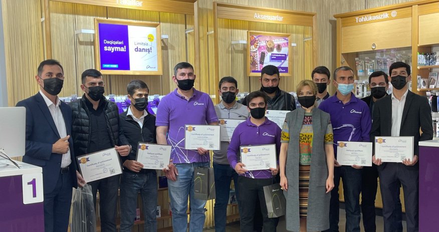 Azercell conducts certification program for its dealer network