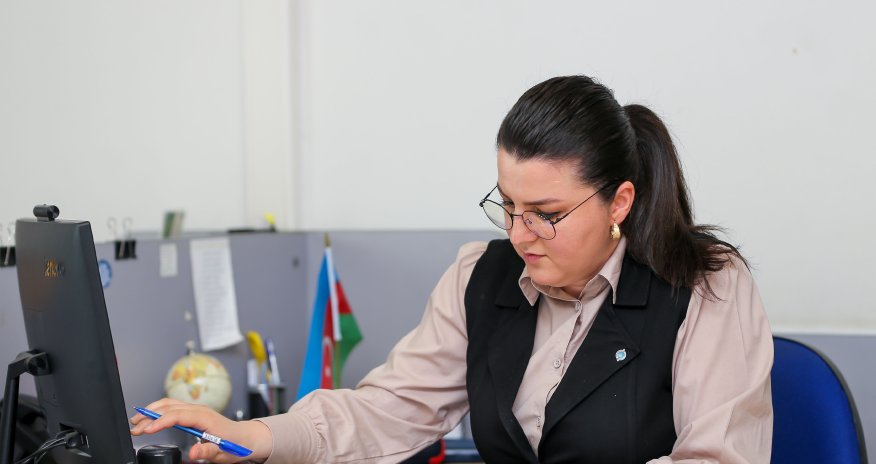 “В каждом из нас есть огромный потенциал; кто-то им пользуется, а кто-то - нет.”: Кенуль Байрамова, менеджер Загатальского Филиала