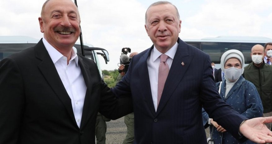 Ильхам Алиев встретил Эрдогана - ФОТО