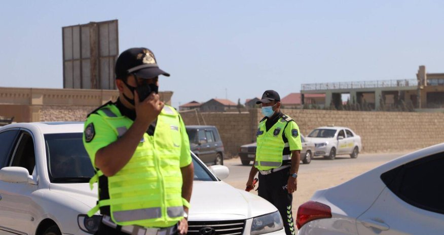 Bakının bəzi küçə və prospektlərində nəqliyyatın hərəkəti