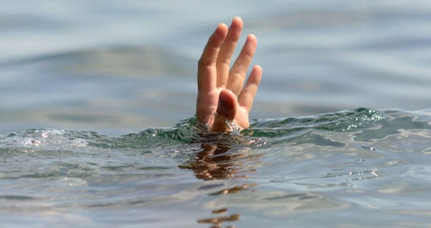 Kürdə batan Həmzə ilə Məhədin - Fotosu