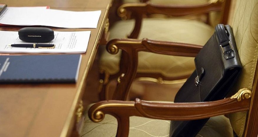 Prezidentin təyin etdiyi 4 səfir kimdir? - Rəis, konsul, müşavir...