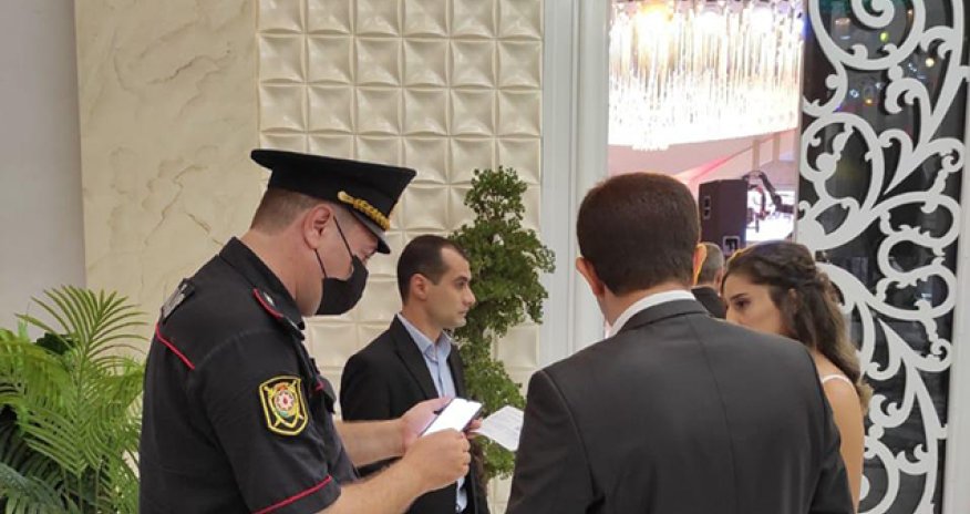 Bu gündən COVİD-19 pasportu olmayanlar toya buraxılmır 