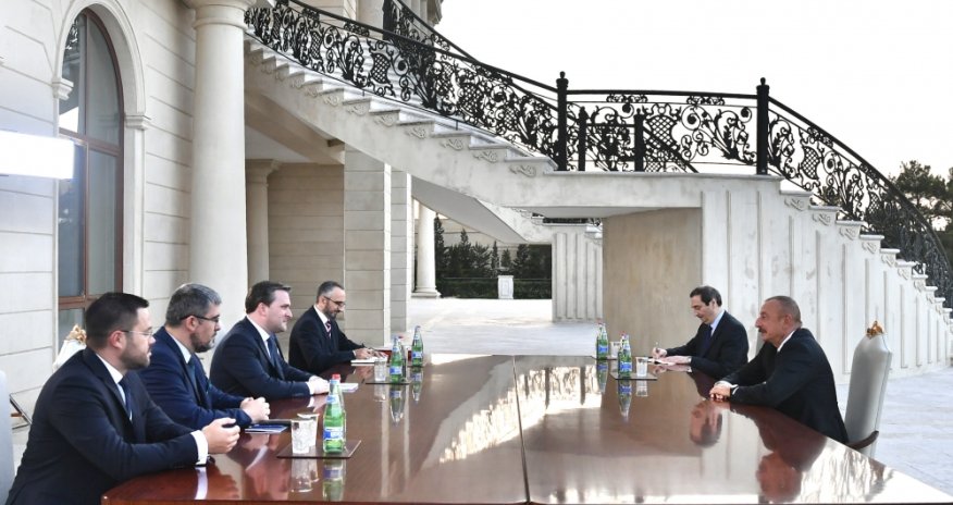 İlham Əliyev Serbiyanın xarici işlər nazirini qəbul etdi