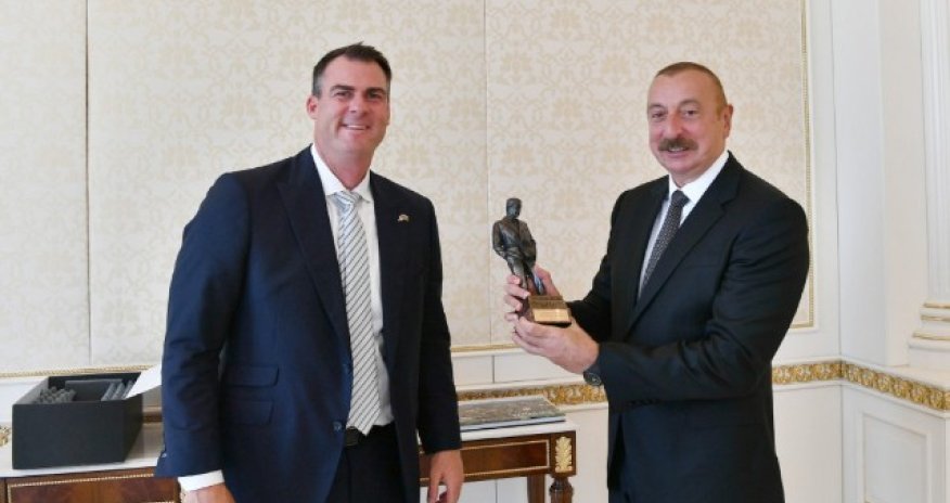 İlham Əliyev ABŞ-ın Oklahoma ştatının qubernatorunu qəbul edib