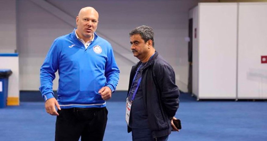 Millimizin məşqçi heyəti Olimpiadaya görə qovuldu