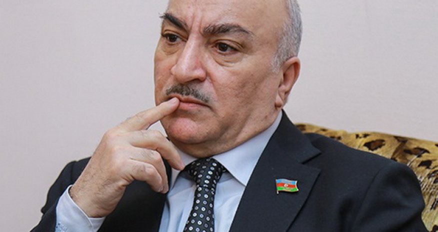 Spikerlə deputat arasında mübahisə: 