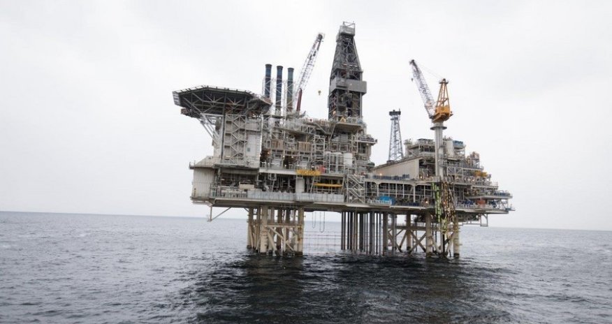 Налоговые платежи нефтяного сектора Азербайджана выросли на 6%