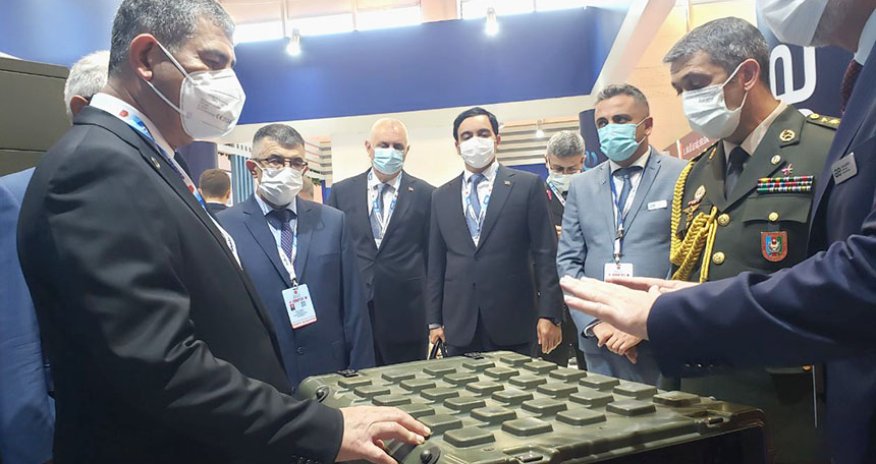 Zakir Həsənov Beynəlxalq Müdafiə Sərgisində - Fotolar